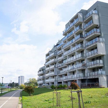 Capital Towers - Apartament Green Z Widokiem Na Rzeke Rzeszów Exteriör bild