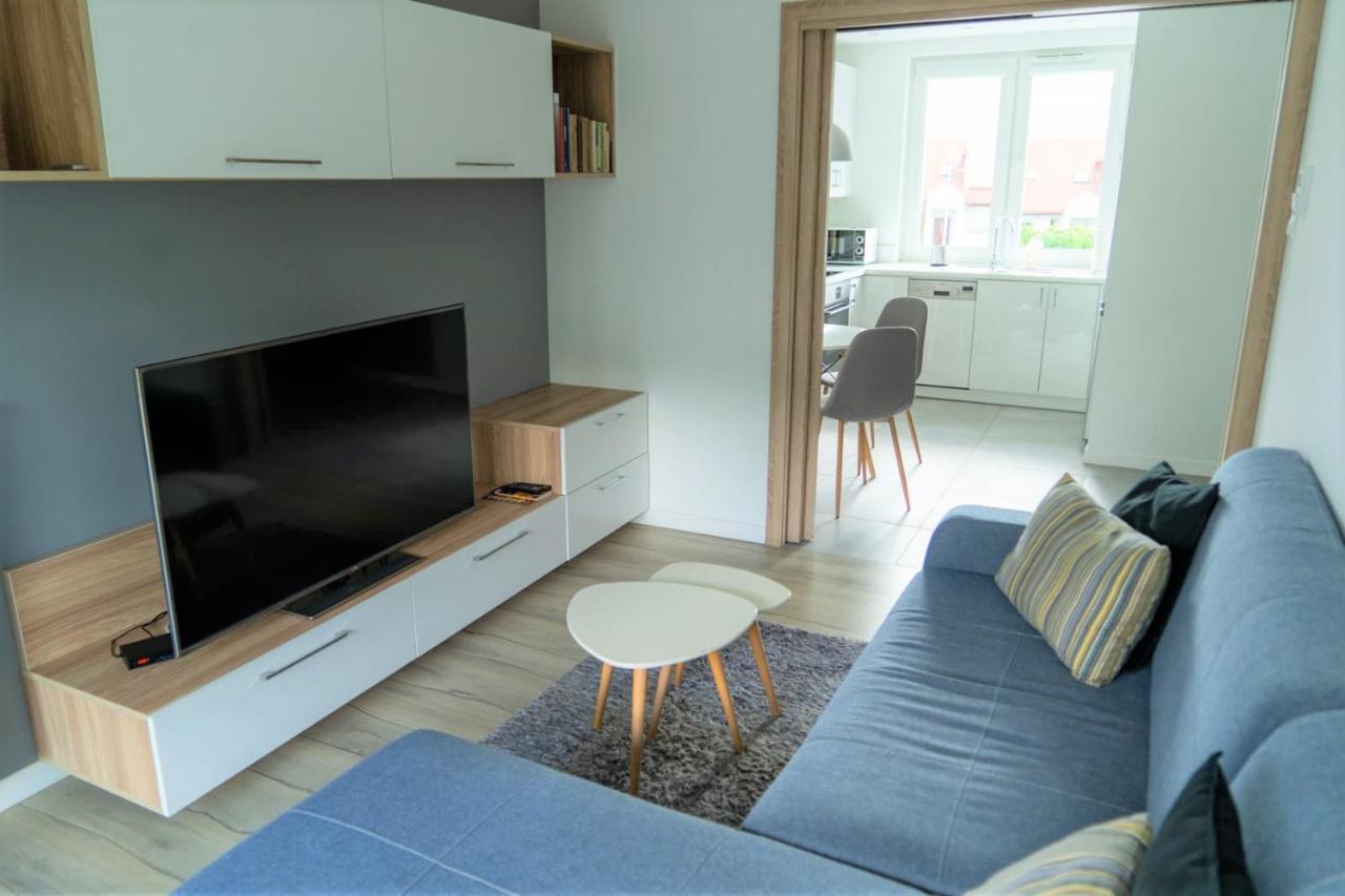 Capital Towers - Apartament Green Z Widokiem Na Rzeke Rzeszów Exteriör bild